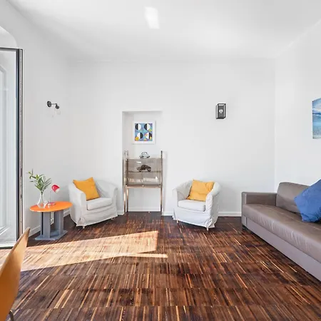 Sunlight - Capitaine 54 - 1 Bedroom, Stunning With Balcony And Port View Lejlighed *